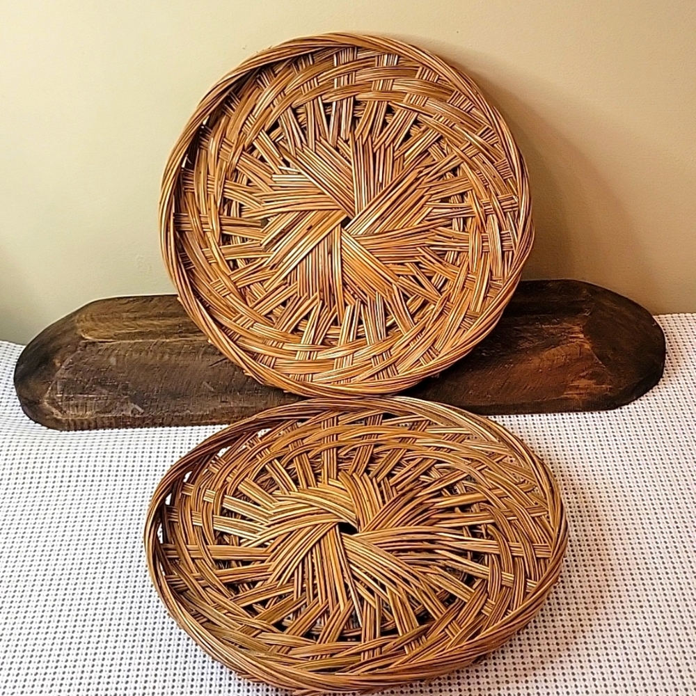 Rattan Plates